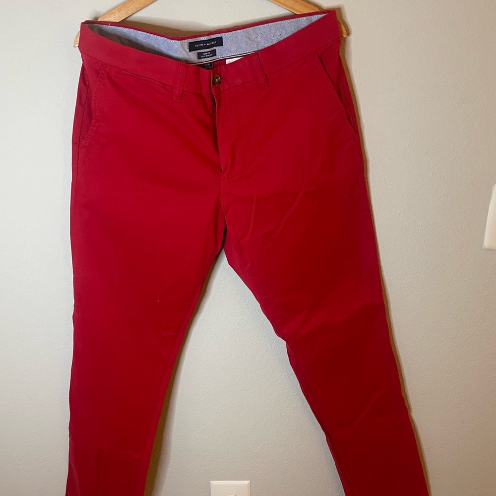 Tommy Hilfiger red chino size 33 x 32